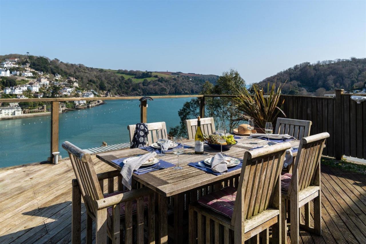 Uphigh - Elevated Family Home With Stunning River Views ดาร์ตมัธ ภายนอก รูปภาพ