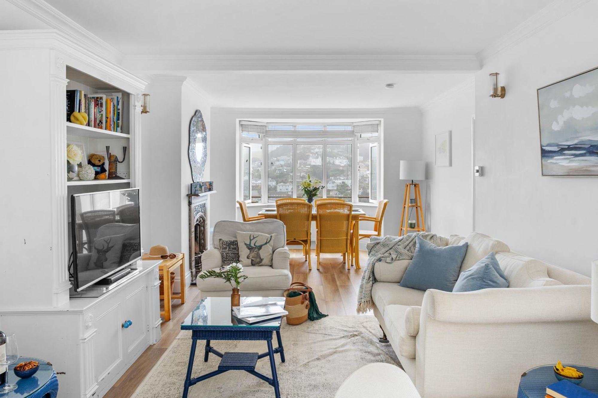 Uphigh - Elevated Family Home With Stunning River Views ดาร์ตมัธ ภายนอก รูปภาพ